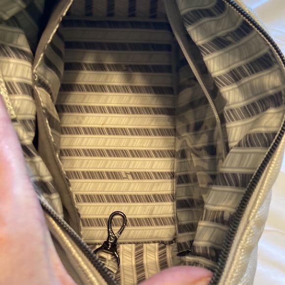 Lug Silver Attaché Tote Bag, EUC, Medium, Ample Storage, Travel Ready! Nice! - Picture 8 of 17